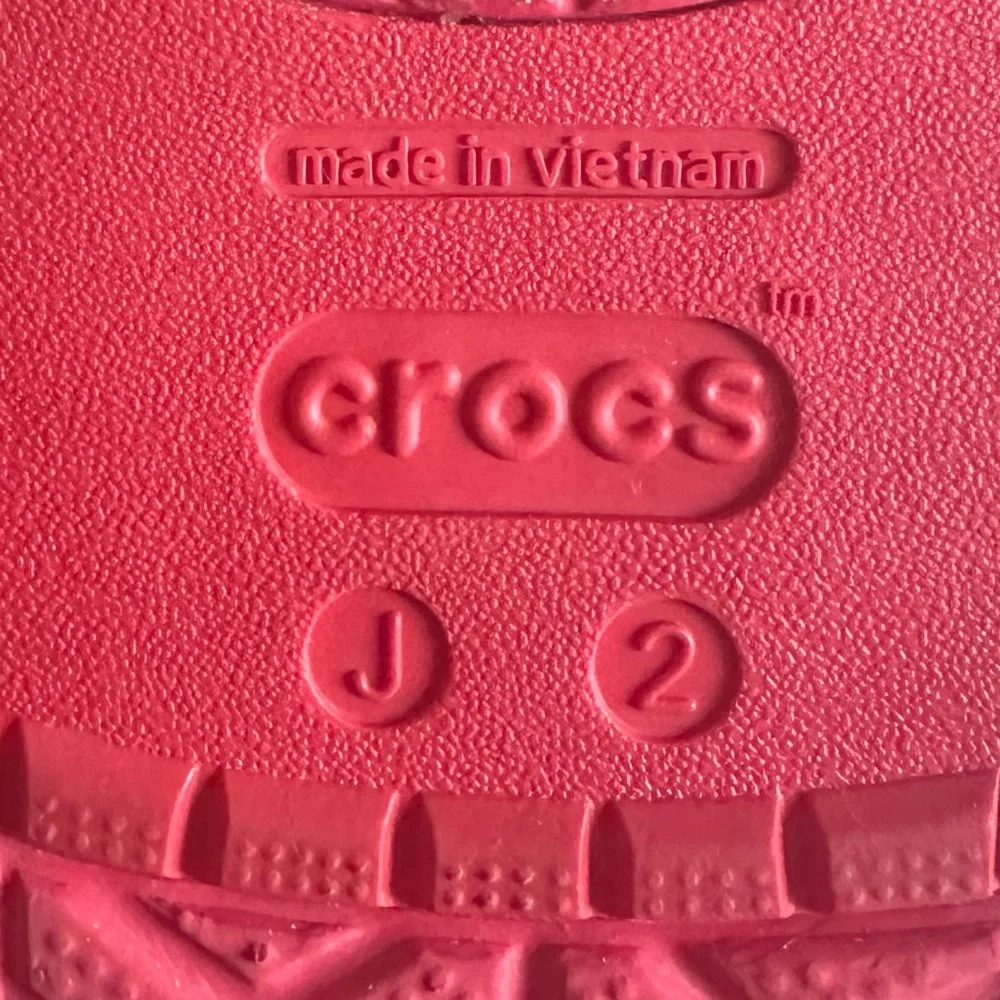 CROCS vibrant clogs